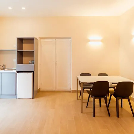 Marilyn Piazza Bellini Apartamento Nápoles